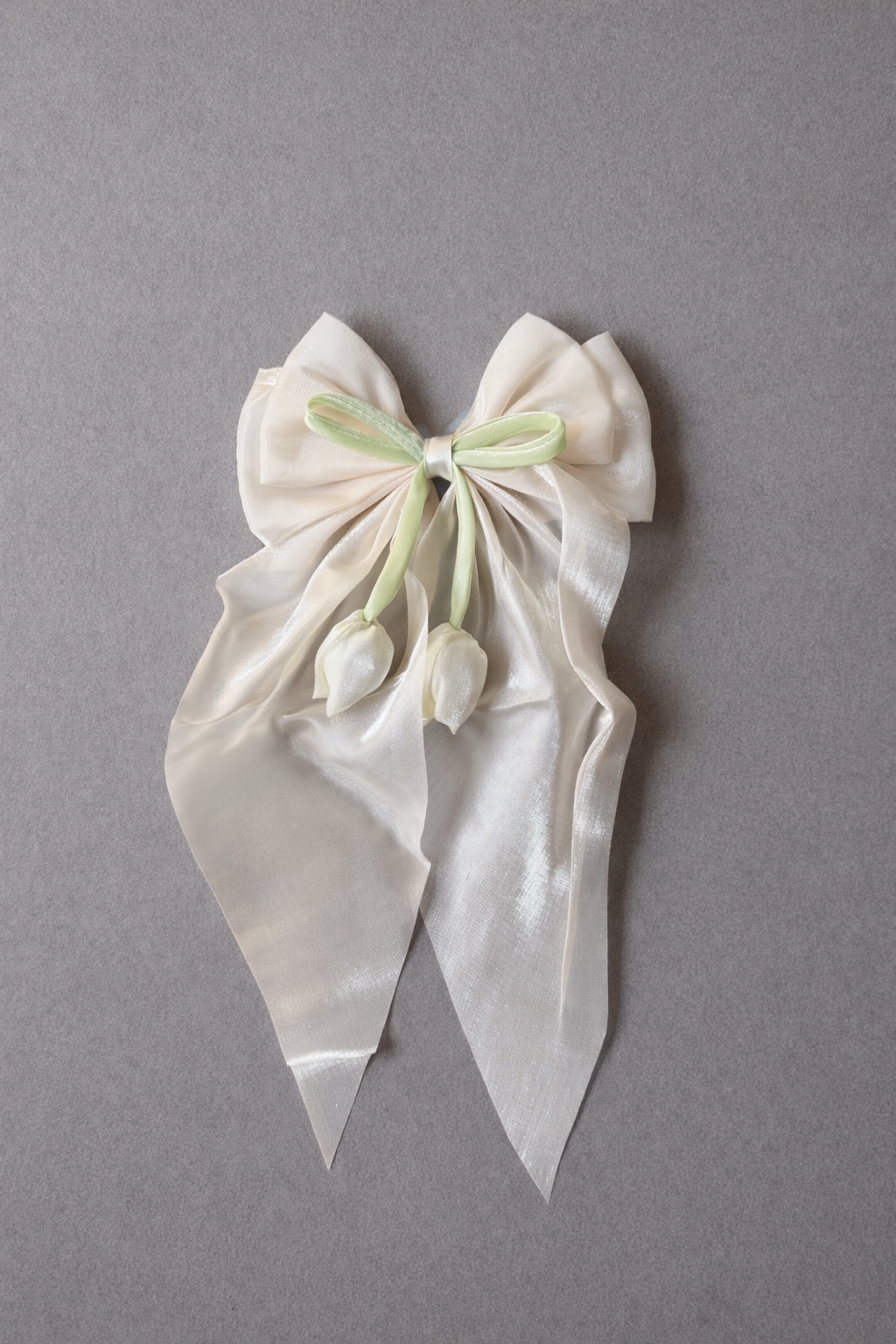 Tulip Bow Hair Clip